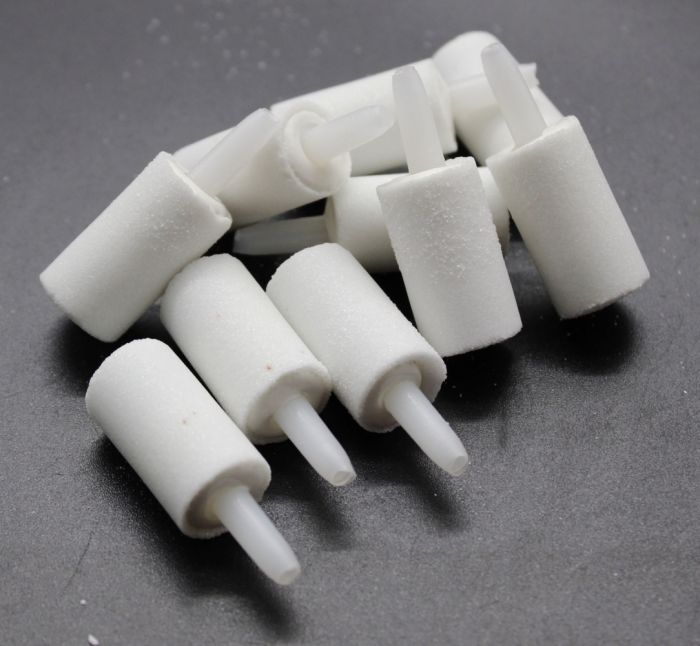 Розпилювач мінеральний для акваріума, набір 10 шт, циліндр білий 1525 мм