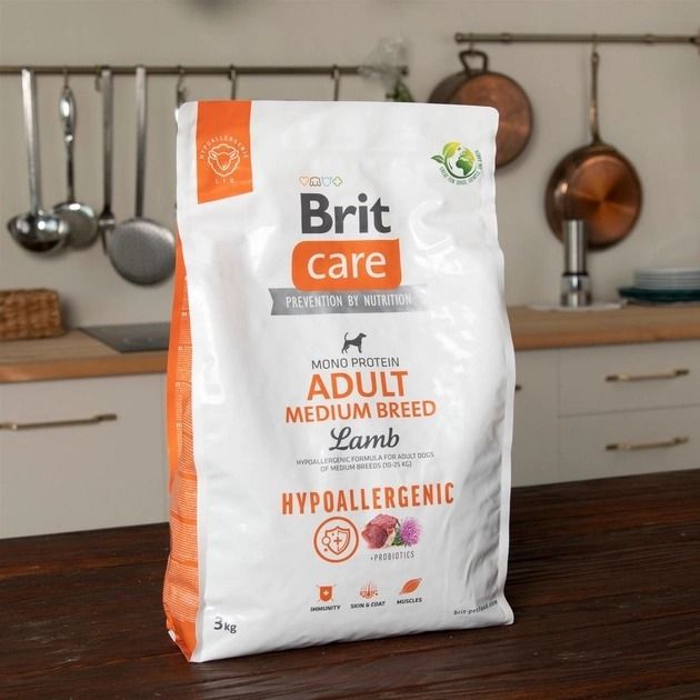 Brit Care Dog Hypoallergenic Adult Medium Breed Сухий корм для собак середніх порід гіпоалергенний з ягнятком 12 кг