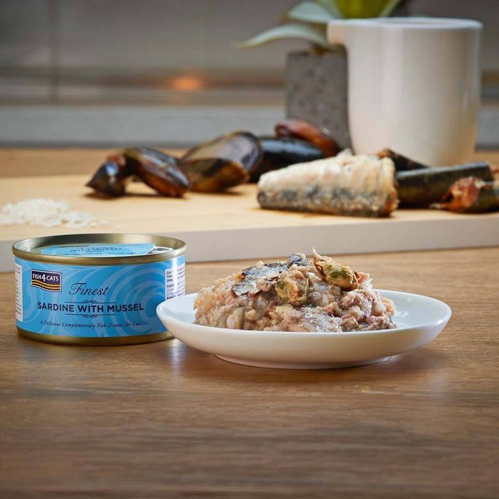 Натуральний вологий корм для котів Fish4Cats Finest Сардина з мідіями 70 г