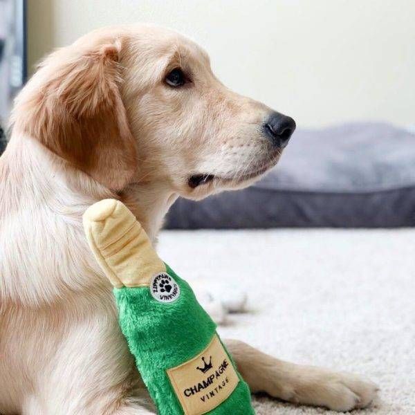 М'яка іграшка для собак пляшка шампанського ZippyPaws Happy Hour Crusherz Champagne з пищалкою