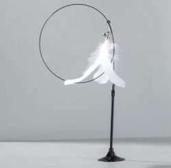 Вудка біле пірячко 90 см 