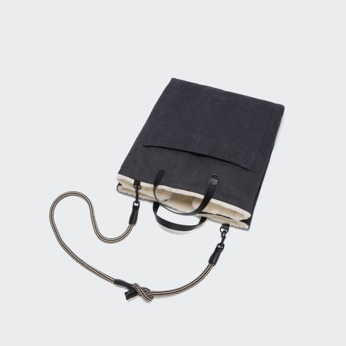 Переносний лежак для собак Cloud7 Travel Canvas Чорний M