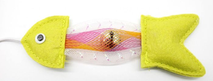 Вудочка з рибкою та брязкальцем 42 см, PH-427 Червона