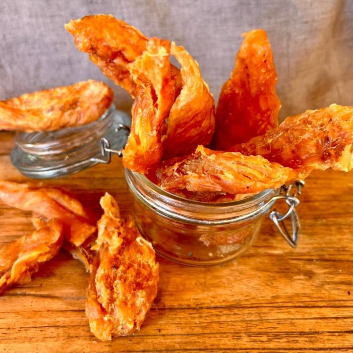 Натуральні ласощі для собак Cooka's Cookies Turkey Crispies 100% Сушена індичка 95 г