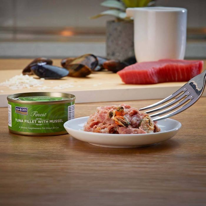 Натуральний вологий корм для котів Fish4Cats Finest Філе тунця з мідіями 70 г
