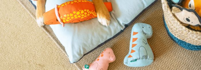 М'яка іграшка для собак Beco Pets Ігуанодон Зелений M