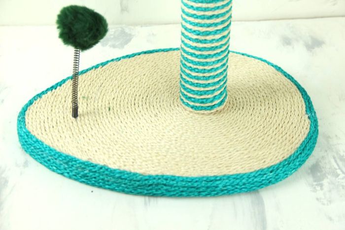 Когтеточка Темка, сизаль зелений