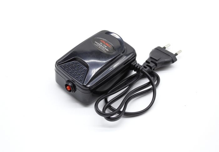 Компресор Xilong XL-718 1 5Вт, 3 лхв 