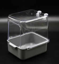 Купалка для птахів Сіра 17х14х18 см. 