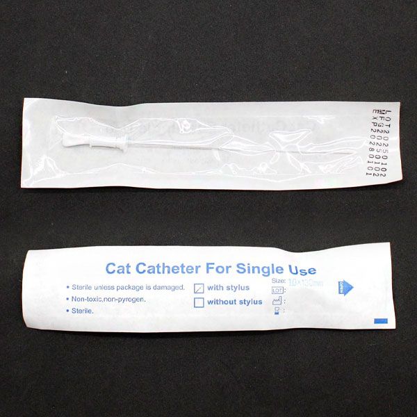 Катетер для котів уретральний атравматичний із стилетом 2Fr 1,0130 мм. 