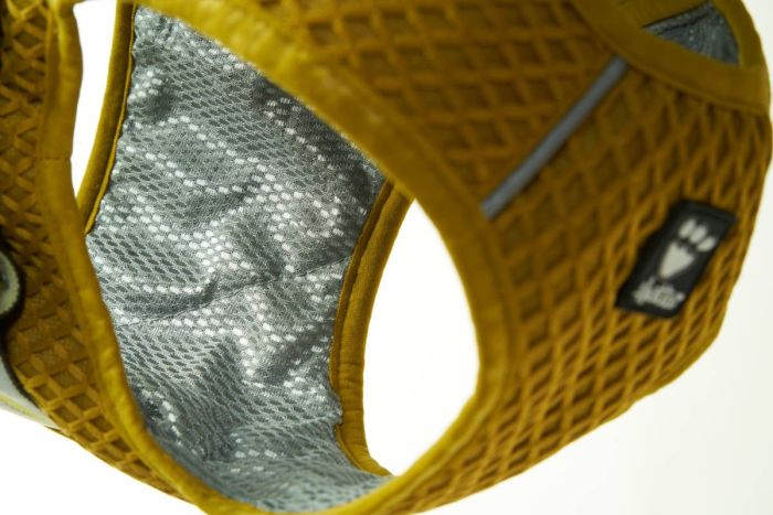 Охолоджуючий жилет для собак Hurtta Cooling Wrap 45-55 см Жовтий