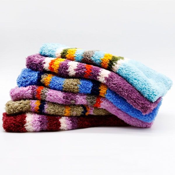 Светр ручна вязка акрил S