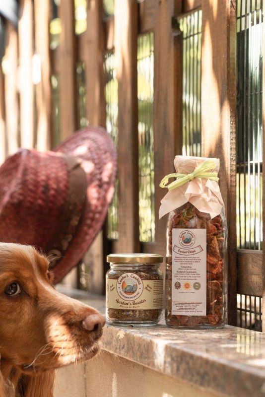 Натуральний топер (вітамінна та смакова добавка) для собак Cooka's Cookies Сушені шматочки з моркви 180 г