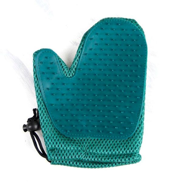 Рукавичка двостороння для вичісування шерсті зелена 