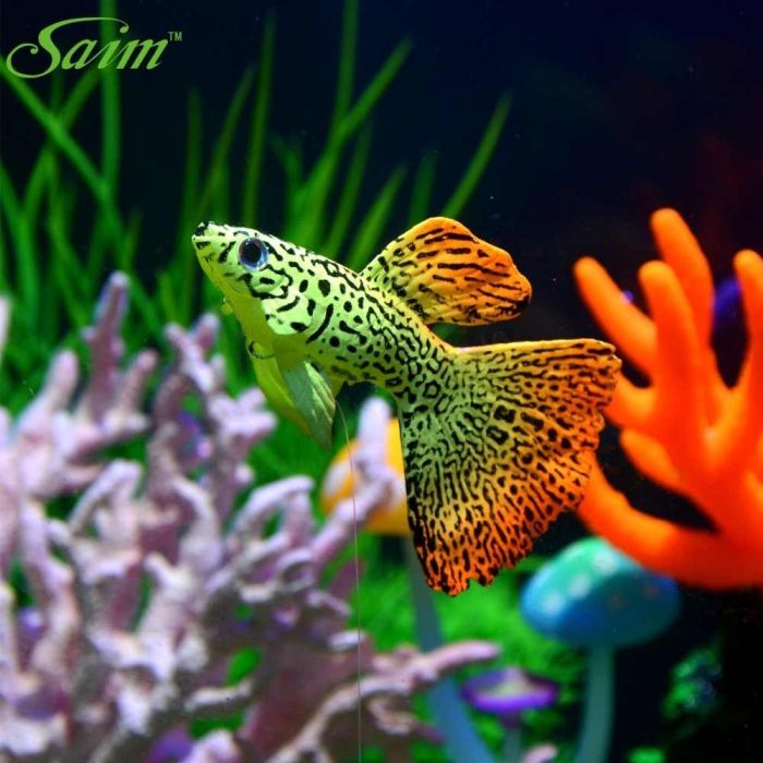 Рибка силіконова гуппі 7.5 см CL0020 