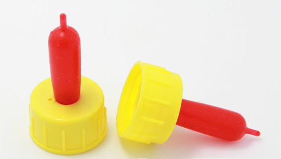 Соска для ягнят на пляшку жовто-червона 