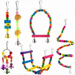 Набір іграшок для птахів 6 елементів пластик 